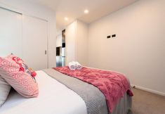 Others 5 Sky Stars Apartments Vincent 1111