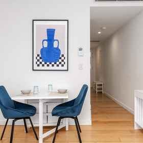 Room 1 Central Art-deco 1bed With Balcony Aircon, Telecom Business Consultants Hotels