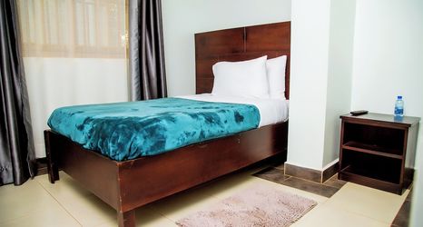 Lain-lain 2 Blue Berries Hotel