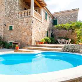 Room 1 Ses Roques in Santa Maria del Cam, Hotel Kepulauan Balearic