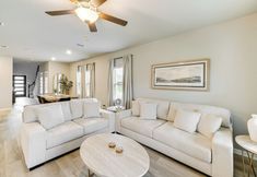 Khác 3 Pool Access: Modern Retreat in Lowry Crossing!