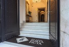 Others 6 Palazzo Porta Picta