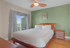 อื่นๆ 4 Crystal Palms Beach Resort