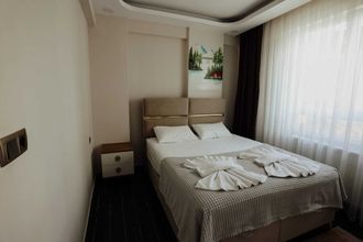 Others 4 Gold Rezidanas