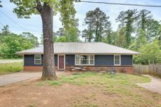 Others 4 Mi to Dtwn: Family-friendly Apt in Atlanta!