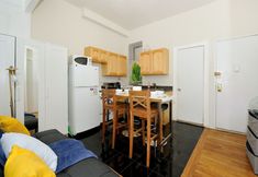 Lainnya 2 Midtown West Furnished Apartment 3BR Perfect Share