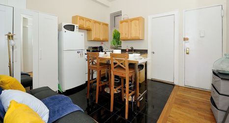 Lainnya 2 Midtown West Furnished Apartment 3BR Perfect Share