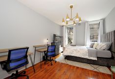 其他 2 Spacious Upper East Side Studio