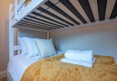 Lain-lain 6 Stylish 2 Bed Flat-free Parking