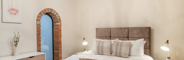 Others Stylish 2 Bed Flat-free Parking