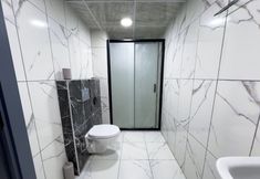 Lain-lain 7 Fermir Grand Otel