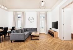 Lain-lain 3 City of the Kings - Poselska 24