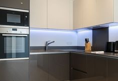 Khác 5 Still Life Farringdon