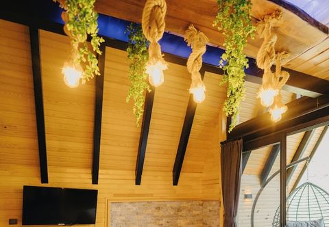 Khác Opia Tatil Köyü