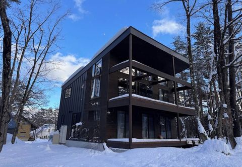 Lain-lain Forest Gardens