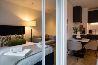 Others 4 City Living Studio Apartment