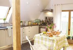 Khác 6 Fosse Farmhouse B&B and Holiday Cottages