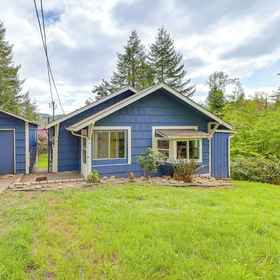 Interior 1 10 Mi to South Beach & Newport: Home w/ Deck!, Lincoln County Hotels