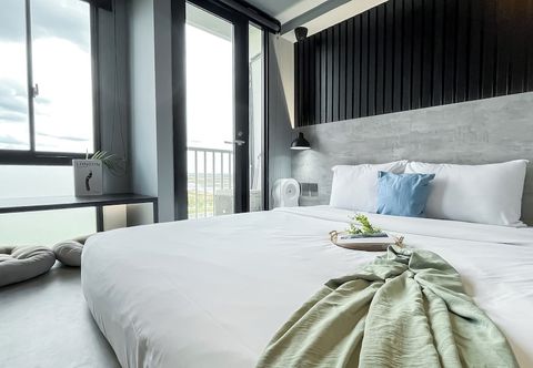 Others Best Deal Studio (No Kitchen) Apartment Tokyo Riverside PIK 2