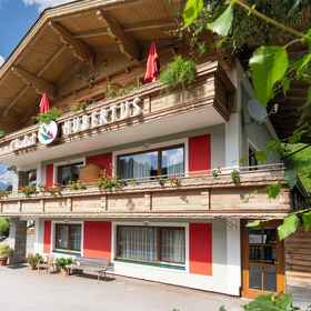 Primary image 1 ダス フベルトゥス アパートメンツ イン シュラドミング, クラインゼルク ホテル