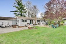 其他 Fishing Pond & Spacious Yard: Quiet Home in Sodus!