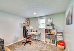 其他 6 3 Mi to Erie Canal: Home w/ Hot Tub in Holley!