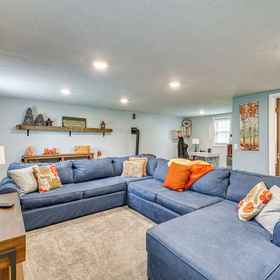 Primary image13 Mi to Erie Canal: Home w/ Hot Tub in Holley!,奥尔良县飯店