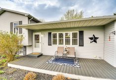 其他 3 3 Mi to Erie Canal: Home w/ Hot Tub in Holley!