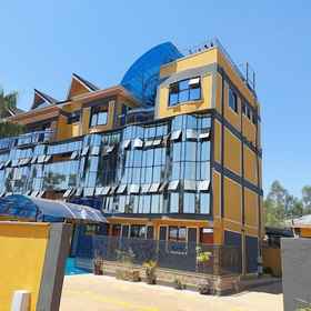 Primary image1The Grand Brystal Comfort Inn,马塔约斯飯店