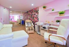 기타 2 Pink Luxe Spa Retreat San Diego