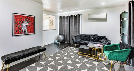 Others 2 3 Mi to Emerald Downs: Pet-friendly Home