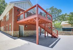 Others 3 Contemporary Couple's Retreat in Atlanta!