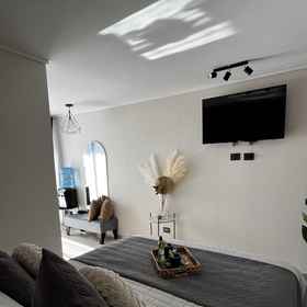 Room 1 M&C DBR701, โรงแรม & ที่พัก Neptuno