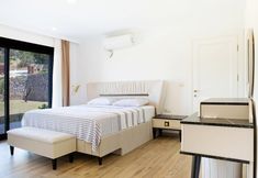 Others 2 BD4140 by İmportant Group Travel