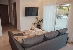 Others 2 ng Lique Pool Garden Apartment