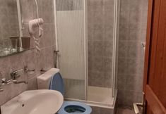 その他 4 Apartments with Balcony and with Large Free Parking House Oliver