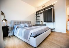 其他 7 ComoLakeSuite