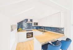 Others 2 Host Stay St Cuthbert s Cottage