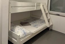 Others Hostel Kantun