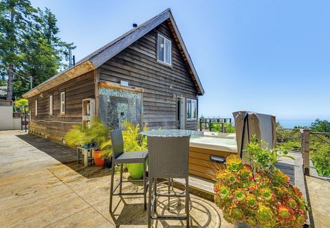 Others 1 Mi to Black Sands Beach: Dreamy Coastal Cottage