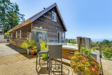 Others 1 Mi to Black Sands Beach: Dreamy Coastal Cottage