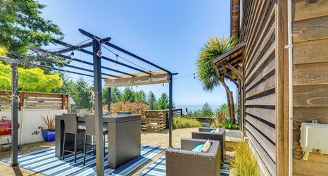 Others 2 1 Mi to Black Sands Beach: Dreamy Coastal Cottage