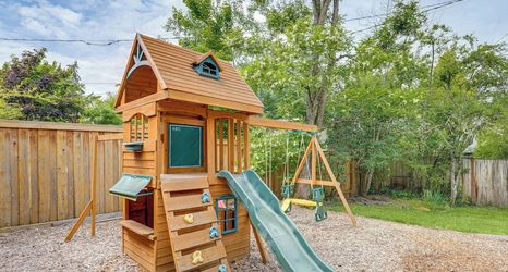 Others 2 1 Mi to UO Campus - Family Home w/ Pool Table!