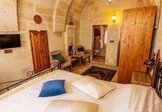 Others 5 Castle Cave Capadoccia