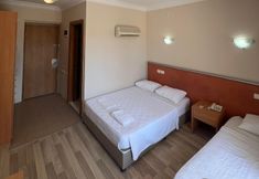 其他 4 Rivador Hotel