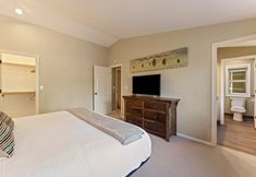 Others 5 6 Dutchman 3 Bedroom Home