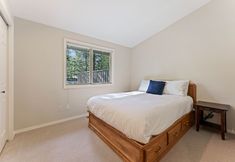 Khác 6 6 Dutchman 3 Bedroom Home