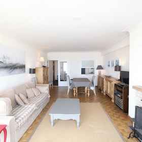 Primary image 1 Apartment in Knokke by the North Sea, Arrondissement of Bruges Hotels