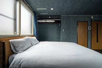 Others 4 SILK COURT 405