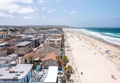 Lainnya 2 Steps From the Beach Belmont